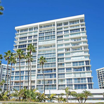 La Perla Condo Complex Homes for Sale in San Diego