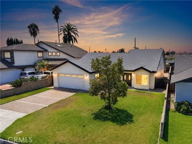 8550 Raviller Dr, Downey, Active - Home for Sale