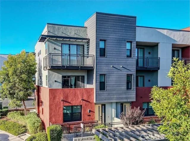 440 Village, Brea, Active - Home for Sale