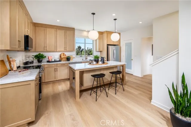 911 Estrella Rd, San Marcos, Active - Home for Sale