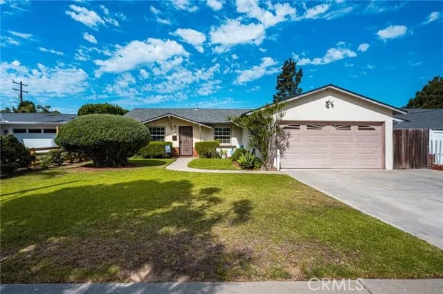 2211 Meyer, Costa Mesa, Active - Home for Sale