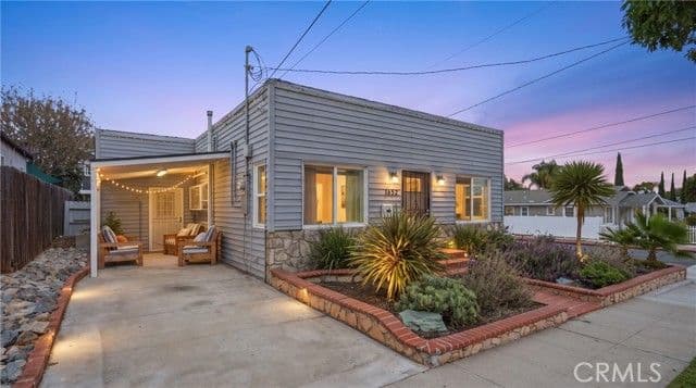 1652 Loma Ave, Long Beach, Active - Home for Sale