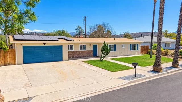 9903 Lindo Lake Place, Lakeside, Active - Home for Sale