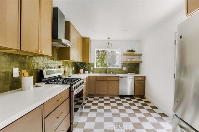 6202 E Wardlow, Long Beach, Active - Home for Sale