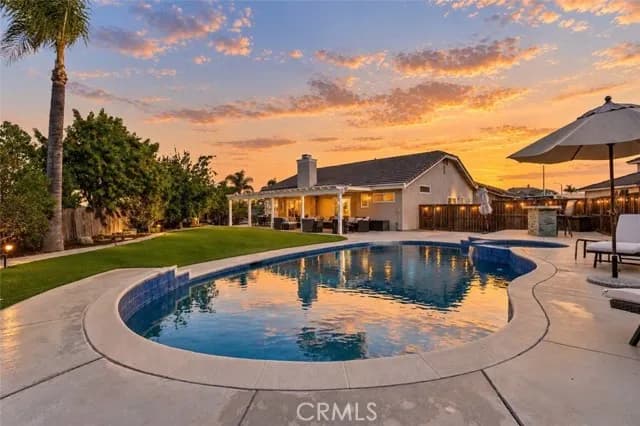 25586 Corte Colina, Murrieta, Active - Home for Sale