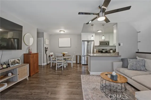 9916 Paseo Montalban, San Diego, Active - Home for Sale