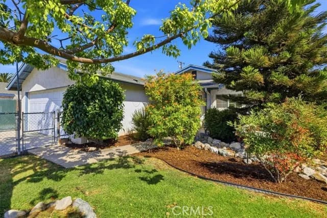 851 Garden Grove, Norco, Active - Home for Sale