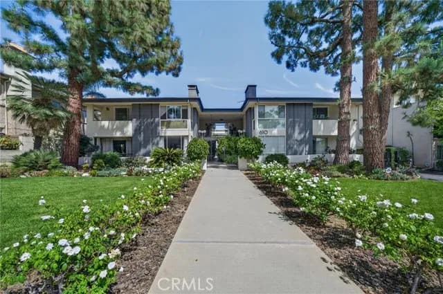 610 S Orange Grove Blvd, Pasadena, Active - Home for Sale