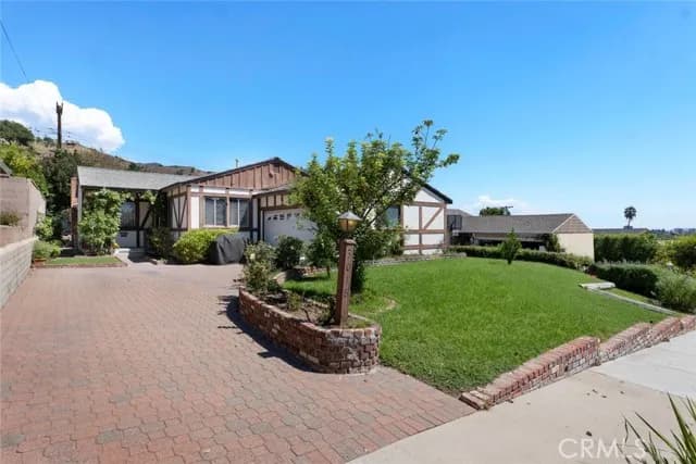 3018 Jolley Dr, Burbank, Active - Home for Sale