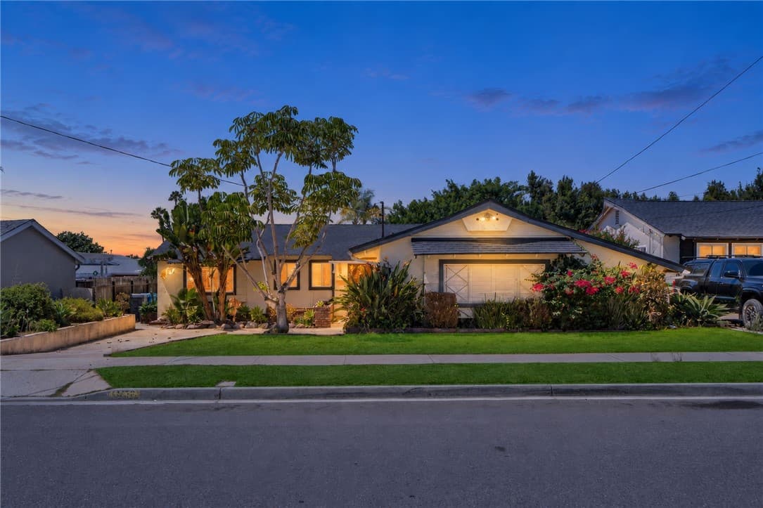 3752 Mount Abbey Ave, San Diego, Active - Home for Sale
