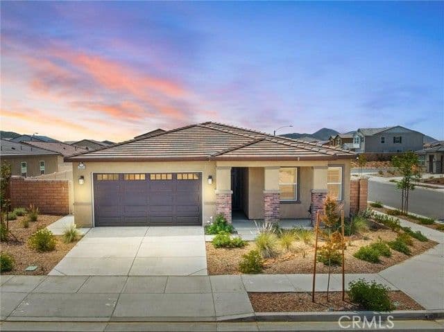 29081 Soffel, Winchester, Active - Home for Sale