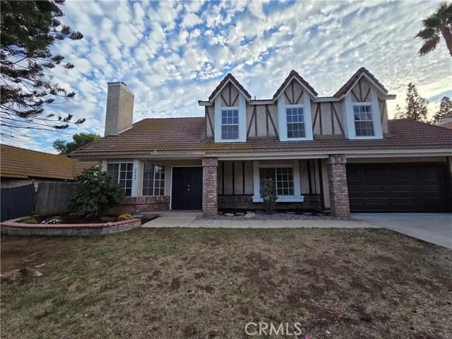 6462 Siamese, Riverside, Active - Home for Sale