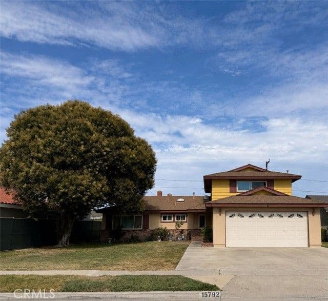 15792 Las Nubes, Westminster, Active - Home for Sale