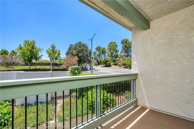 4610 Park Granada 4, Calabasas, Active - Home for Sale