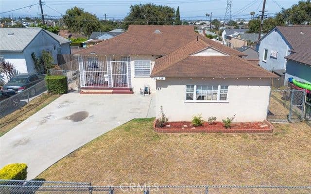 727 S Caswell, Compton, Active - Home for Sale