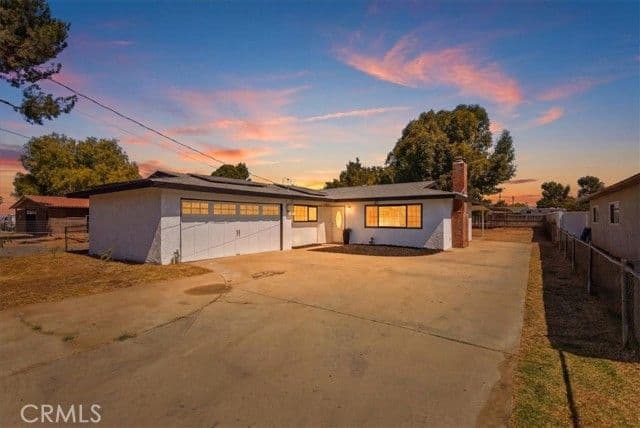 533 River, Norco, Active - Home for Sale