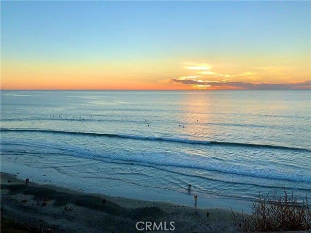 127 W Glaucus St, Encinitas, Active - Home for Sale