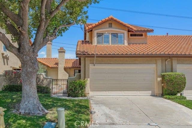 6011 E Montefino, Anaheim, Active - Home for Sale