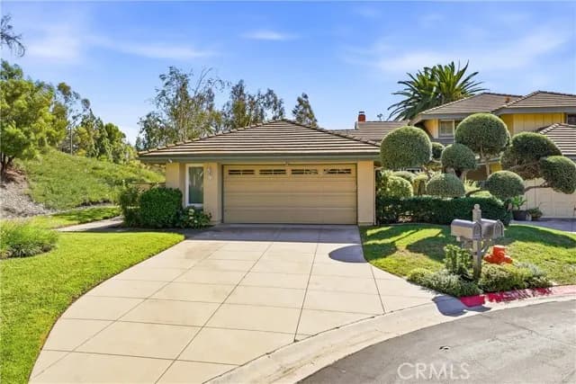7806 E Appaloosa, Orange, Active - Home for Sale