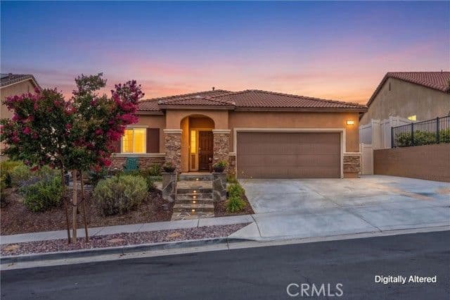 240 Country Club, Calimesa, Active - Home for Sale