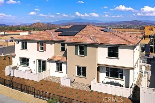 36135 Tessa Ave, Murrieta, Active - Home for Sale