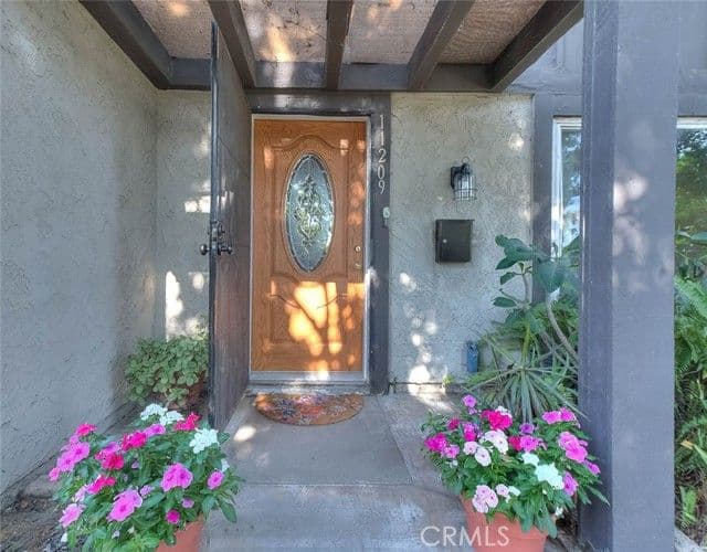 11209 Lambert, Stanton, Active - Home for Sale