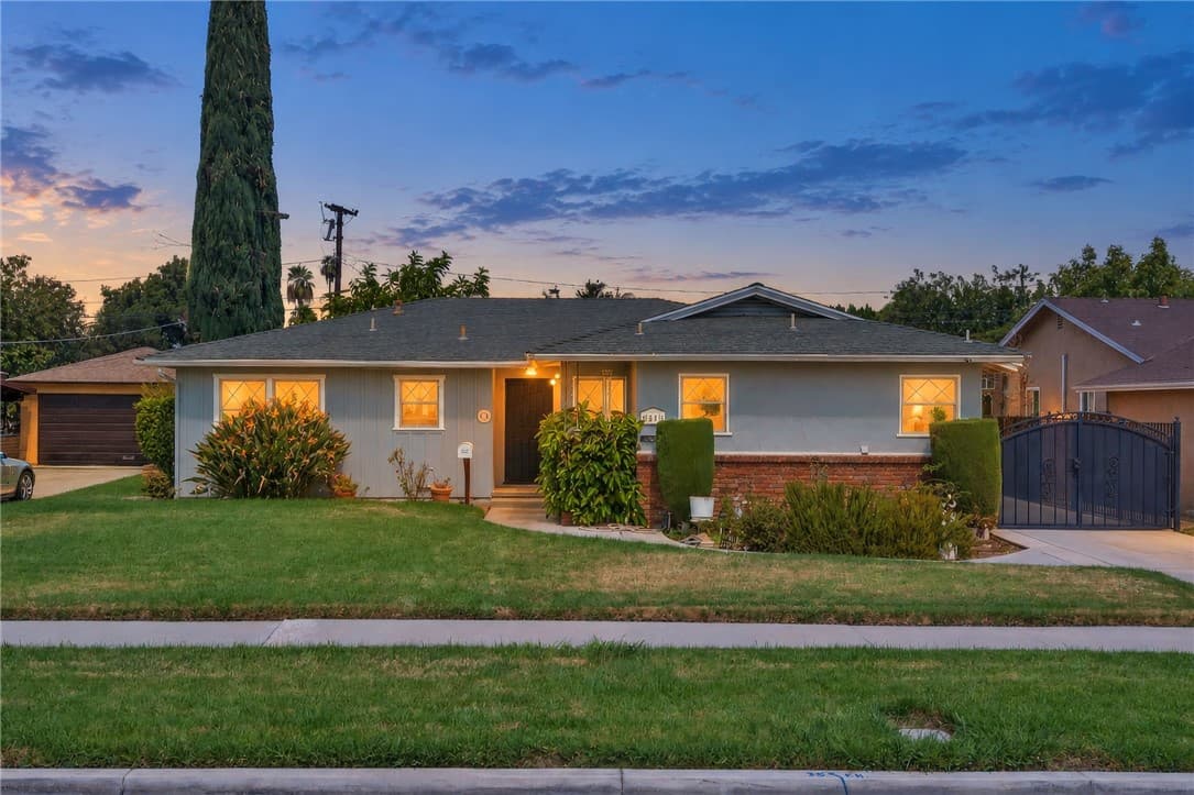 5433 Rochester St, Riverside, Active - Home for Sale