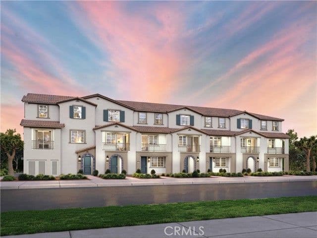 551 Toledo Way, Oceanside, Active - Home for Sale