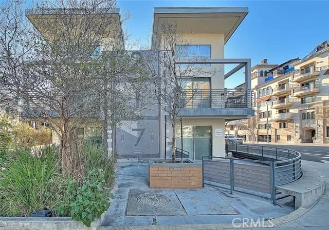 217 S Marengo, Pasadena, Active - Home for Sale