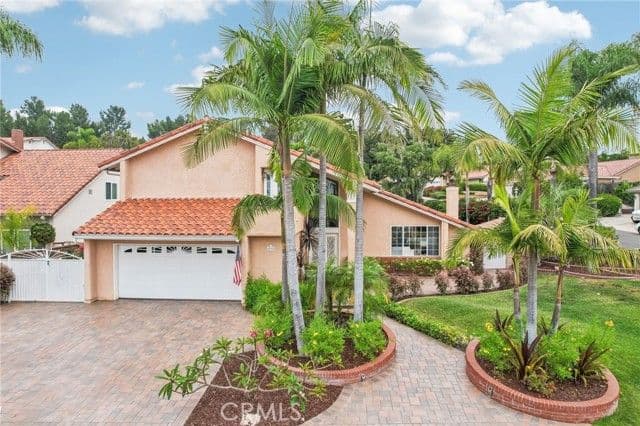 22395 Salmeron, Mission Viejo, Active - Home for Sale
