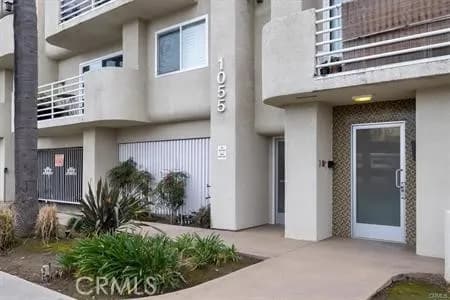 1055 Orizaba, Long Beach, Active - Home for Sale