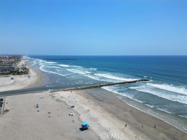 1202 N Pacific St, Oceanside, Active - Home for Sale