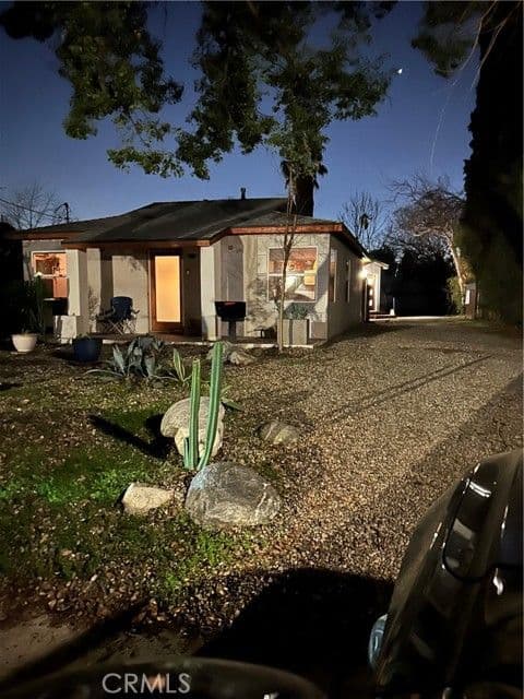 261 N Oak Ave, Pasadena, Active - Home for Sale