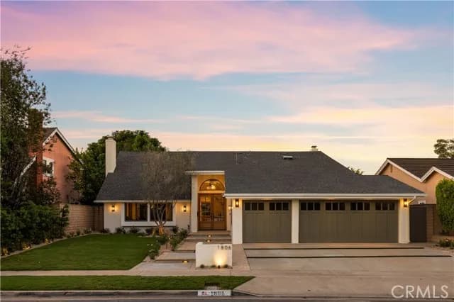 1806 Hummingbird Dr, Costa Mesa, Active - Home for Sale