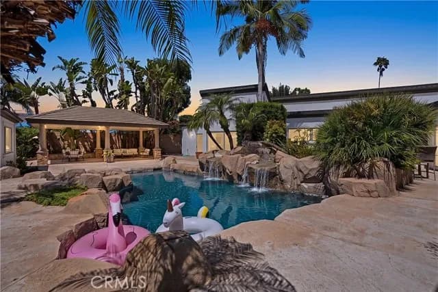 5565 Mountain View Place, Yorba Linda, Active - Home for Sale
