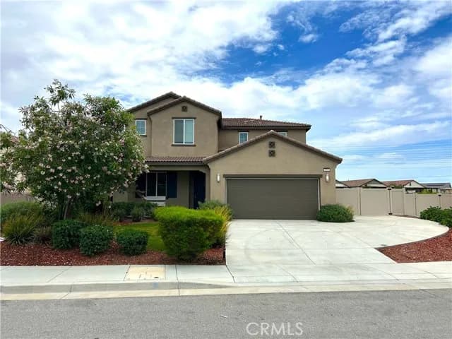 1136 Poinsettia Circle, Calimesa, Active - Home for Sale