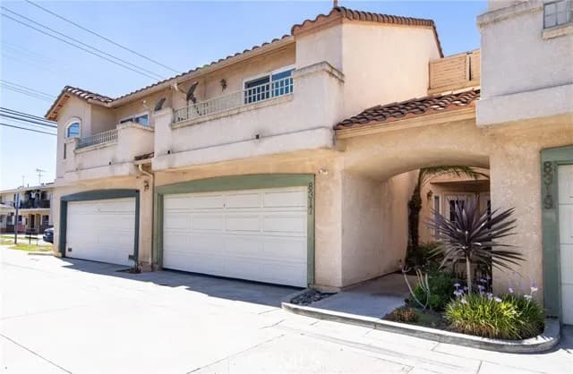 8317 Alameda St, Downey, Active - Home for Sale