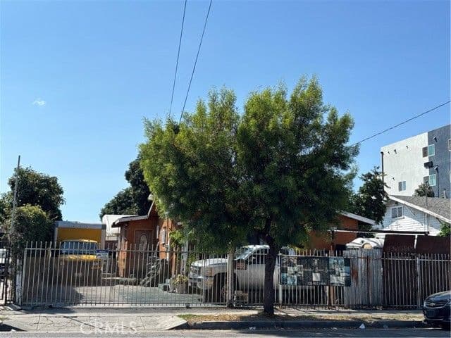 10821 Compton, Los Angeles, Active - Home for Sale