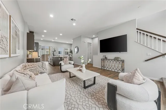 721 Manhattan Dr, Brea, Active - Home for Sale