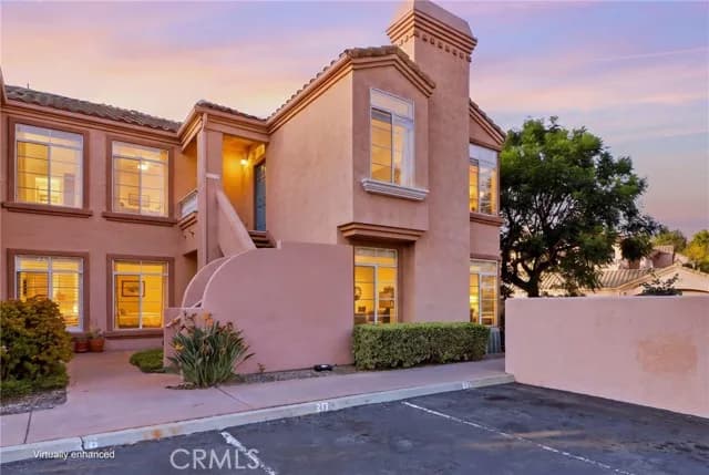 3535 Cameo Dr, Oceanside, Active - Home for Sale