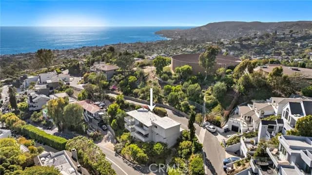 888 Summit Dr, Laguna Beach, Active - Home for Sale