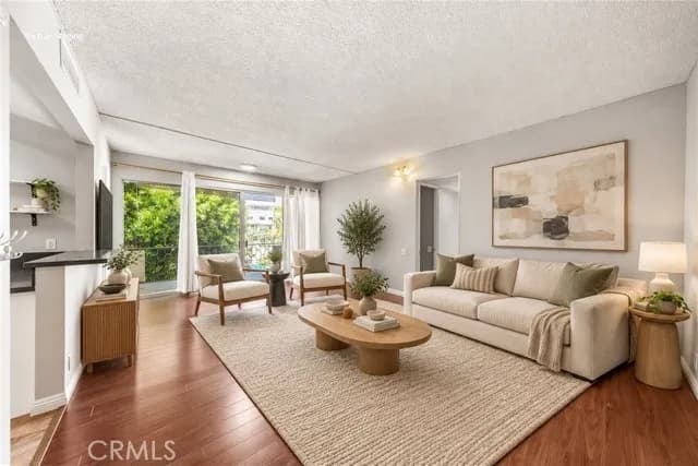985 E California, Pasadena, Active - Home for Sale