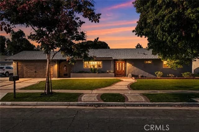 845 W Hacienda, Corona, Active - Home for Sale