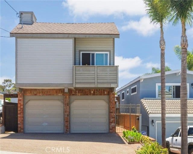 1715 Steinhart, Redondo Beach, Active - Home for Sale