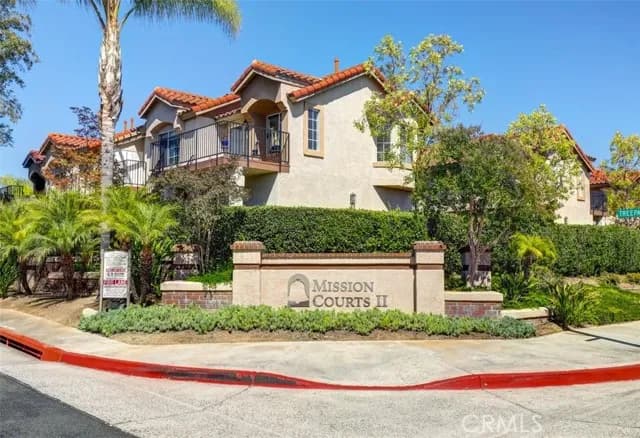 1 Dogwood, Rancho Santa Margarita, Active - Home for Sale