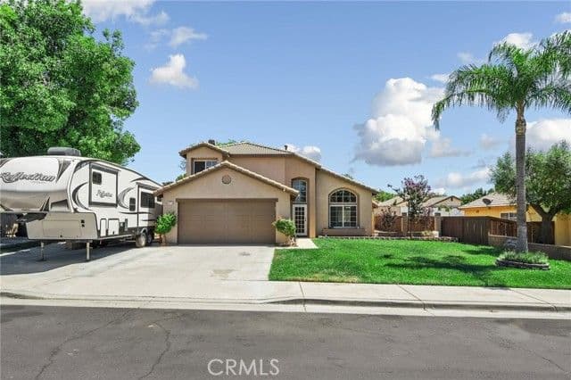 972 Creston, Beaumont, Active - Home for Sale