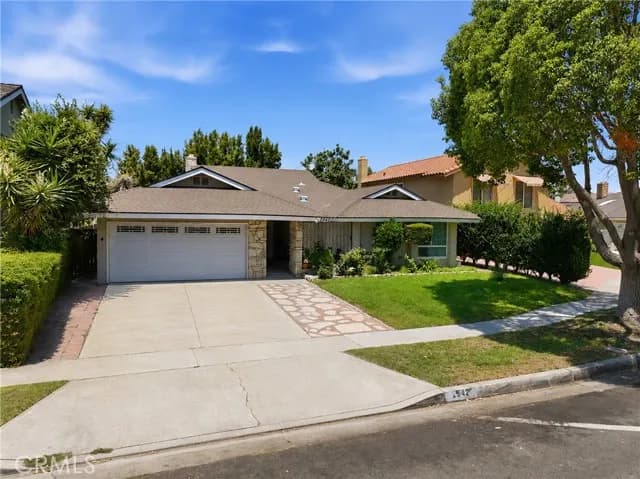 2542 N Pacific, Santa Ana, Active - Home for Sale