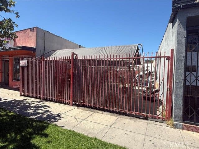 4701 E Compton Blvd, Compton, Active - Home for Sale