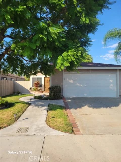 27531 Genil, Mission Viejo, Active - Home for Sale