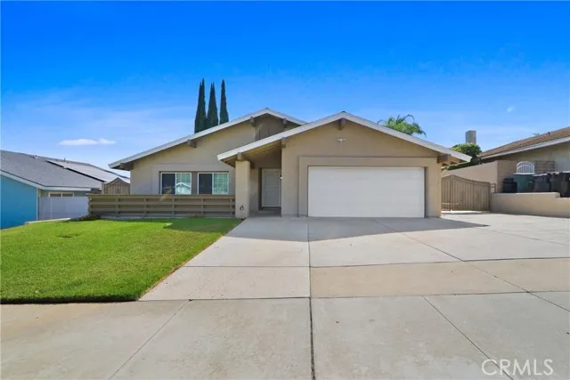 2117 W Ontario, Corona, Active - Home for Sale